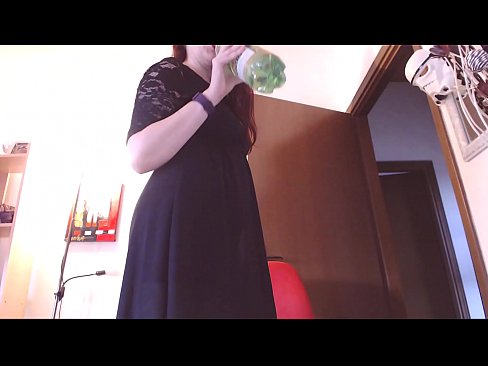 ❤️ Një skllav i nënshtruar që i pëlqejnë brekët e pista dhe të shijshme detyrohet të masturbojë pasi shikon këtë video! Porno fb në pornografi sq.teatroporno.ru ❌❤